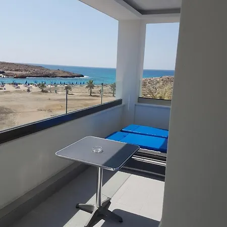 Christopher's Sandy Aparthotel Ayia Napa