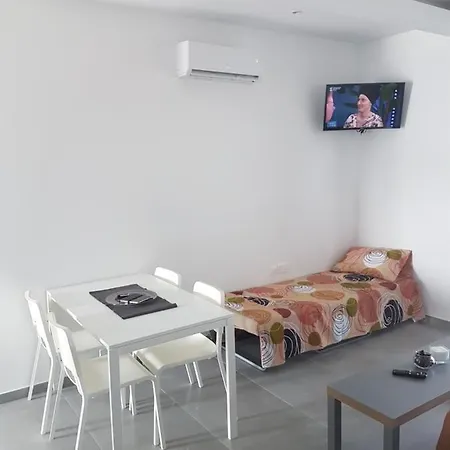 Christopher's Sandy 3* Ajía Nápa