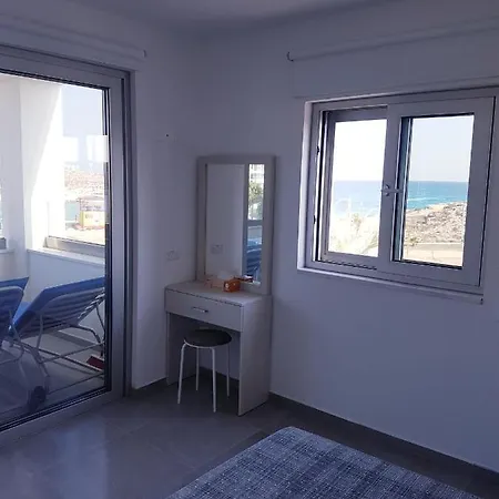 Apartmanhotel Christopher's Sandy Ajía Nápa