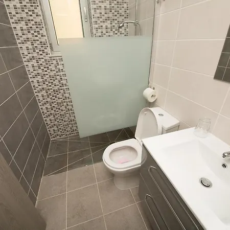 Apartmanhotel Christopher's Sandy 3*