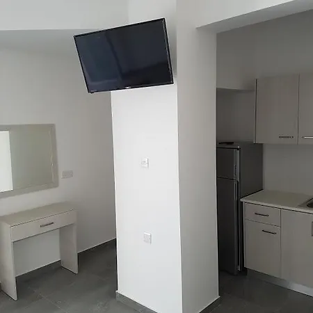 Apartmanhotel Christopher's Sandy Ajía Nápa