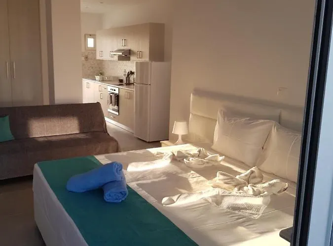 Christopher's Sandy 3* Ayia Napa