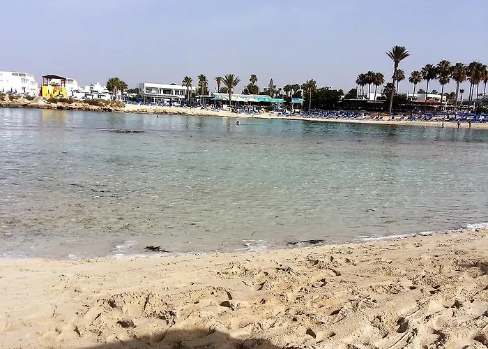 Lägenhetshotell Christopher's Sandy Ayia Napa