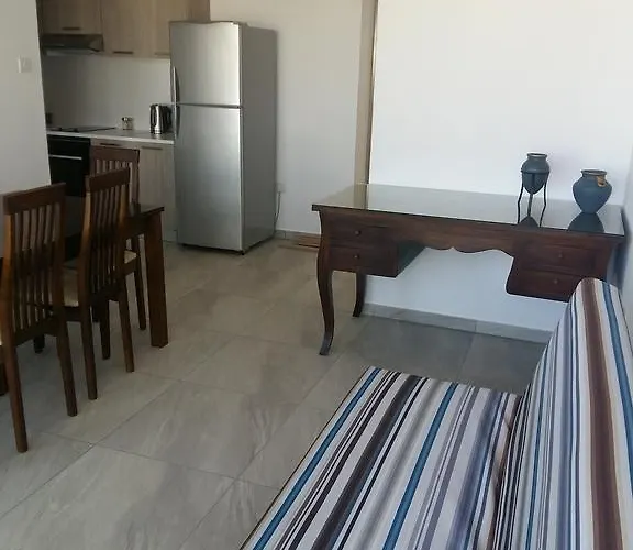 Lägenhetshotell Christopher's Sandy Ayia Napa