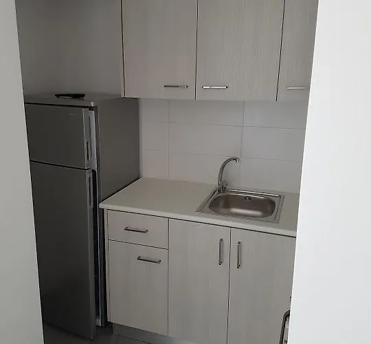 Lägenhetshotell Christopher's Sandy Ayia Napa