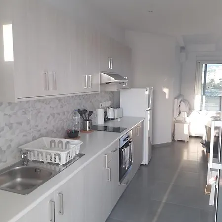 Aparthotel Christopher's Sandy 3*