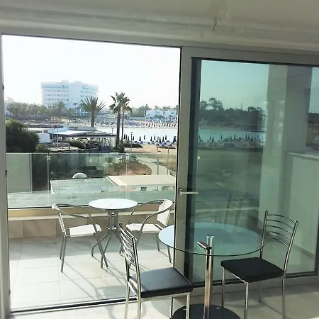 Aparthotel Christopher's Sandy