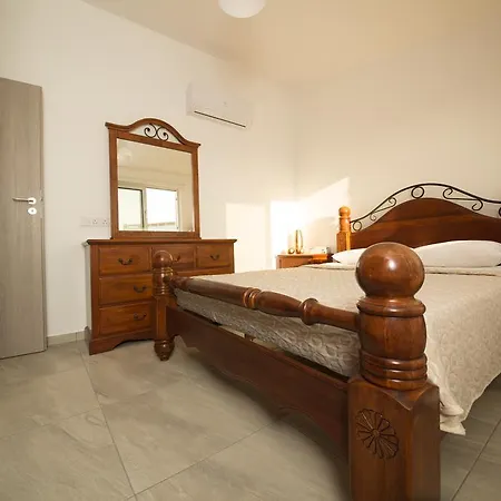 Aparthotel Christopher's Sandy Agia Napa