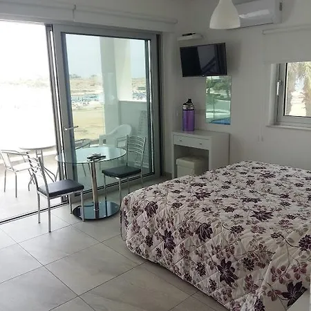 Christopher's Sandy 3* Agia Napa